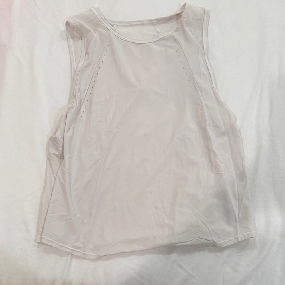 Lululemon white flowy reflective tank top size 2